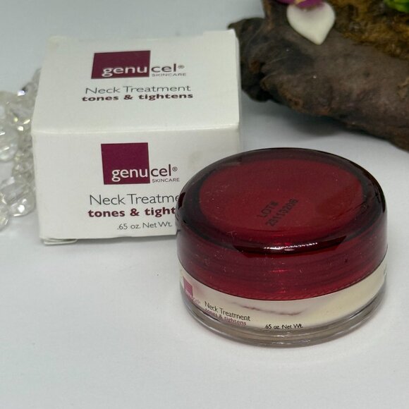 Chamonix Genucel Neck Treatment Tones & Tightens - .65 oz - New in Box* - Picture 3 of 7